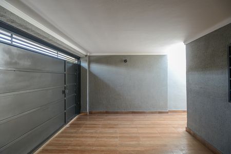 Casa para alugar com 220m², 3 quartos e 1 vagaÁrea comum