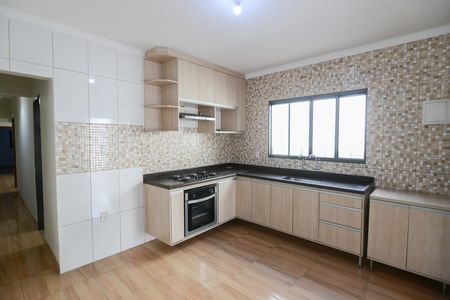 Casa para alugar com 220m², 3 quartos e 1 vagaCozinha