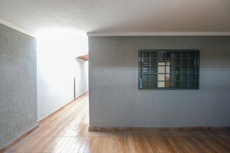 Casa para alugar com 220m², 3 quartos e 1 vagaÁrea comum