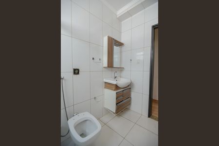 Casa para alugar com 220m², 3 quartos e 1 vagaBanheiro