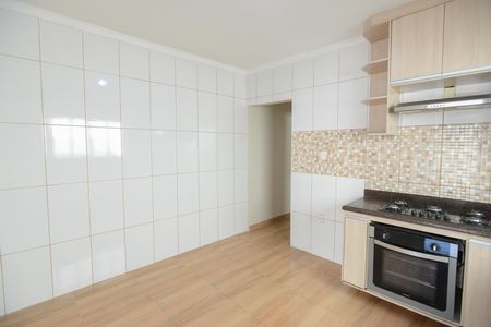 Casa para alugar com 220m², 3 quartos e 1 vagaCozinha
