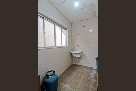 Casa à venda com 320m², 3 quartos e 10 vagasÁrea de Serviço