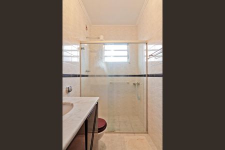 Casa à venda com 320m², 3 quartos e 10 vagasBanheiro