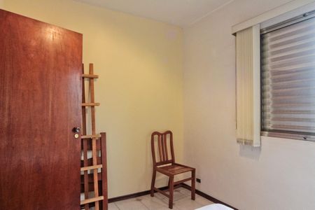 Casa à venda com 320m², 3 quartos e 10 vagasQuarto 2