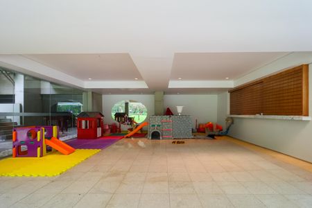 Apartamento para alugar com 520m², 3 quartos e 4 vagasBrinquedoteca
