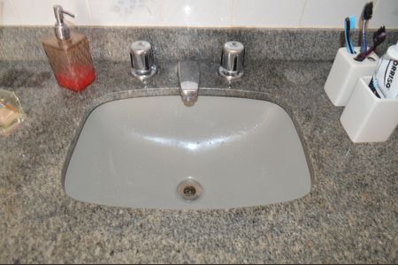 Apartamento à venda com 117m², 3 quartos e 2 vagasBanheiro da Suíte