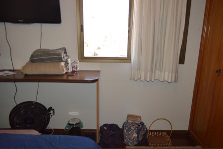 Apartamento à venda com 117m², 3 quartos e 2 vagasQuarto 2