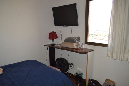 Apartamento à venda com 117m², 3 quartos e 2 vagasQuarto 2