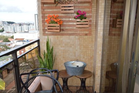 Apartamento à venda com 117m², 3 quartos e 2 vagasVaranda