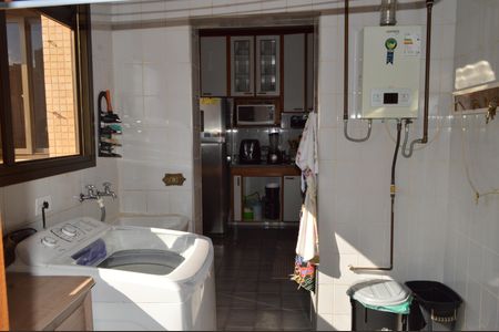 Apartamento à venda com 117m², 3 quartos e 2 vagasÁrea de Serviço