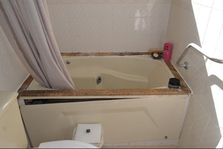 Apartamento à venda com 117m², 3 quartos e 2 vagasBanheiro Social