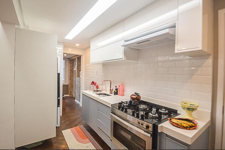 Apartamento à venda com 104m², 3 quartos e 2 vagasCozinha