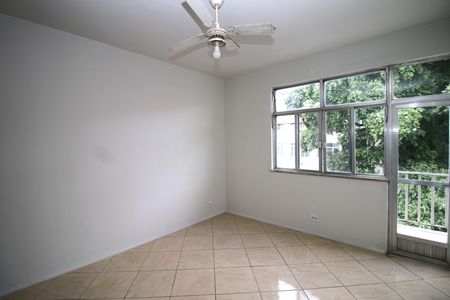 Apartamento para alugar com 72m², 3 quartos e 1 vagaSala