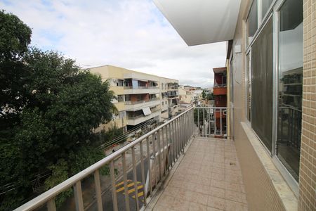 Apartamento para alugar com 72m², 3 quartos e 1 vagaVaranda