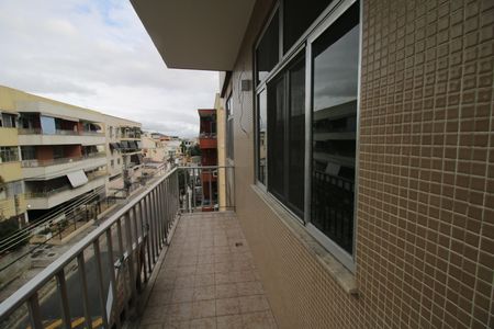 Apartamento para alugar com 72m², 3 quartos e 1 vagaVaranda
