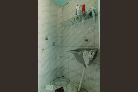 Casa à venda com 130m², 3 quartos e 2 vagas Casa à venda com 130m², 3 quartos e 2 vagasÁrea de Serviço