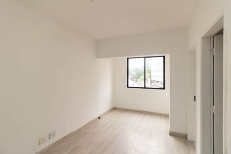 Apartamento à venda com 47m², 1 quarto e sem vaga Apartamento à venda com 47m², 1 quarto e sem vagaSala