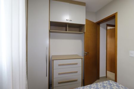 Apartamento à venda com 78m², 2 quartos e 1 vagaQuarto 2