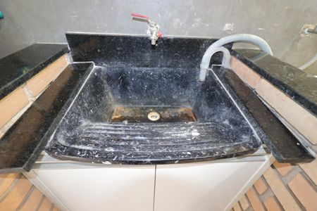 Apartamento à venda com 78m², 2 quartos e 1 vagaÁrea de Serviço