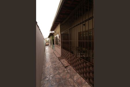 Casa de condomínio à venda com 60m², 2 quartos e 1 vagaÁrea comum