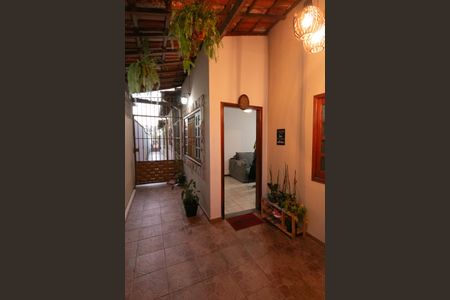 Casa de condomínio à venda com 60m², 2 quartos e 1 vagaÁrea comum