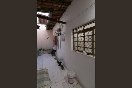 Casa de condomínio à venda com 60m², 2 quartos e 1 vagaÁrea comum