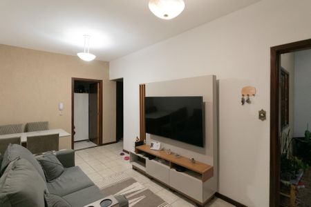 Casa de condomínio à venda com 60m², 2 quartos e 1 vagaSala