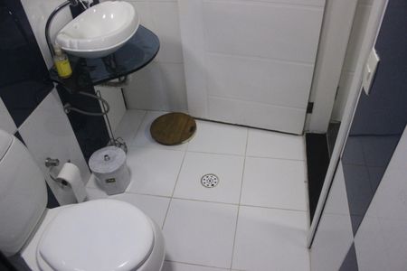 Casa para alugar com 213m², 3 quartos e 2 vagasBanheiro da Suíte 1