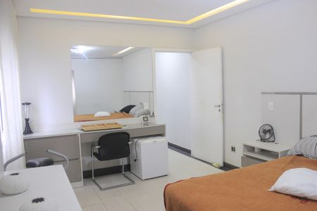 Casa para alugar com 213m², 3 quartos e 2 vagasSuíte 2