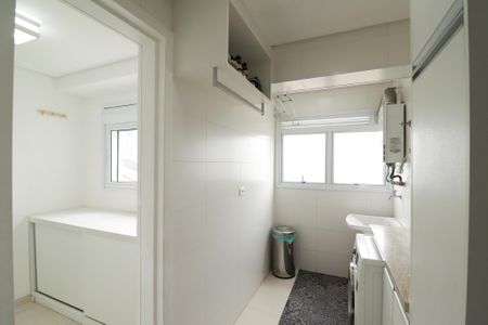 Apartamento à venda com 146m², 3 quartos e 4 vagasÁrea de Serviço e Banheiro de Serviço