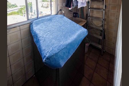 Apartamento à venda com 58m², 2 quartos e 1 vagaÁrea de Serviço