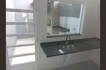 Casa à venda com 3 quartos, 120m² em Vila Frugoli, São Paulo