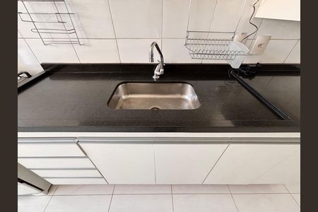 Apartamento para alugar com 70m², 2 quartos e 1 vaga Apartamento para alugar com 70m², 2 quartos e 1 vagaCozinha