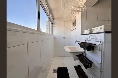 Apartamento para alugar com 70m², 2 quartos e 1 vaga Apartamento para alugar com 70m², 2 quartos e 1 vagaÁrea de Serviço