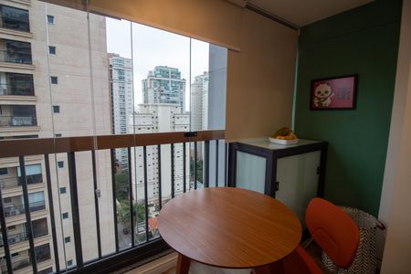 Studio para alugar com 26m², 1 quarto e sem vaga Studio para alugar com 26m², 1 quarto e sem vagaVaranda