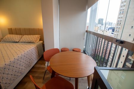 Studio para alugar com 26m², 1 quarto e sem vaga Studio para alugar com 26m², 1 quarto e sem vagaVaranda do Studio