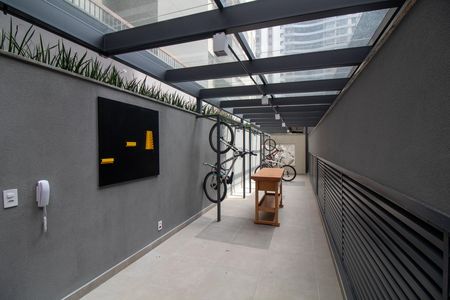 Studio para alugar com 26m², 1 quarto e sem vaga Studio para alugar com 26m², 1 quarto e sem vagaÁrea comum - Bicicletario