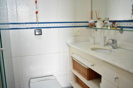 Apartamento para alugar com 88m², 3 quartos e 1 vaga Apartamento para alugar com 88m², 3 quartos e 1 vagaBanheiro da Suíte