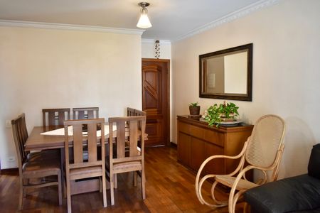 Apartamento para alugar com 88m², 3 quartos e 1 vaga Apartamento para alugar com 88m², 3 quartos e 1 vagaSala