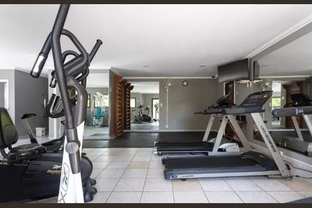 Apartamento à venda com 135m², 2 quartos e 2 vagasAcademia