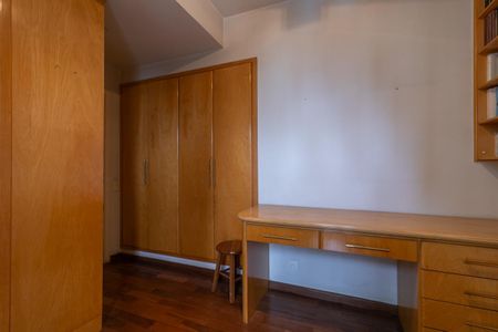 Apartamento à venda com 135m², 2 quartos e 2 vagasSuíte 2