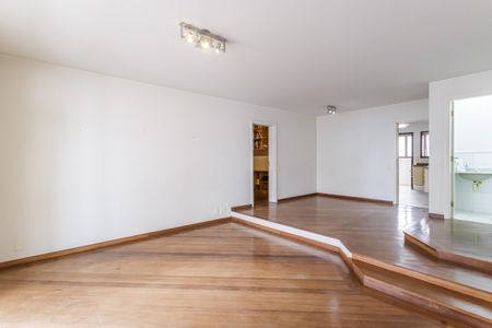 Sala de apartamento à venda com 2 quartos, 135m² em Indianópolis, São Paulo