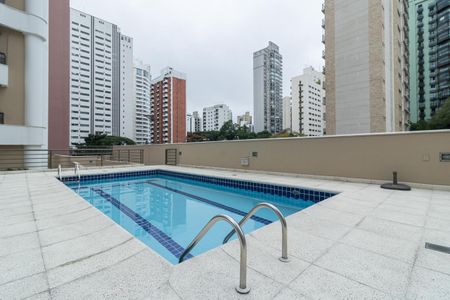 Apartamento à venda com 135m², 2 quartos e 2 vagasPiscina