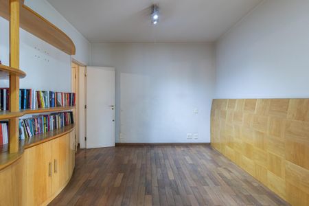 Apartamento à venda com 135m², 2 quartos e 2 vagasSuíte 1