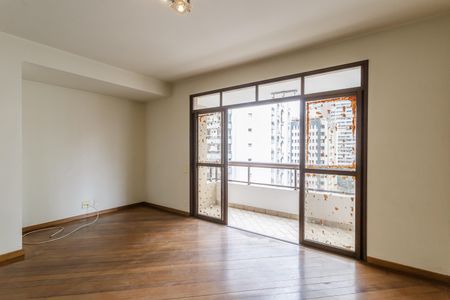 Apartamento à venda com 135m², 2 quartos e 2 vagas Apartamento à venda com 135m², 2 quartos e 2 vagasSala