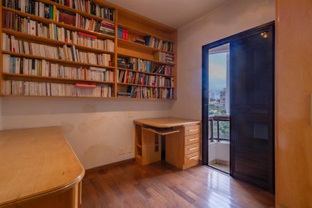 Apartamento à venda com 135m², 2 quartos e 2 vagasSuíte 2