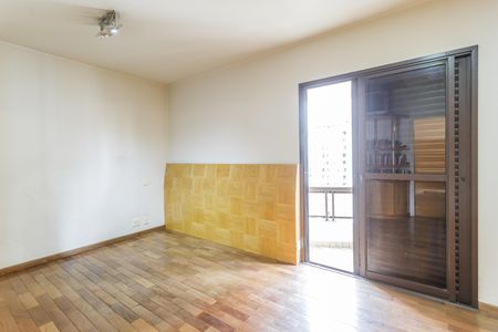 Apartamento à venda com 135m², 2 quartos e 2 vagas Apartamento à venda com 135m², 2 quartos e 2 vagasSuíte 1