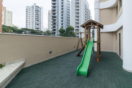Apartamento à venda com 135m², 2 quartos e 2 vagasPlayground