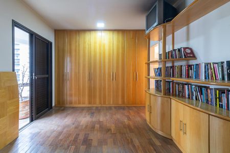 Apartamento à venda com 135m², 2 quartos e 2 vagasSuíte 1