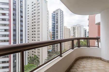 Apartamento à venda com 135m², 2 quartos e 2 vagas Apartamento à venda com 135m², 2 quartos e 2 vagasVaranda da Sala